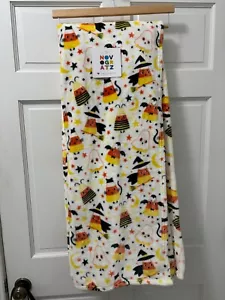 New Fall Halloween Candy Corn Printed Plush Throw Blanket White 60x70 - Picture 1 of 2