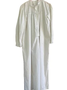 Vintage White Cotton Lace Long Handmade Nightgown Intimate CottageCore READ MORE - Picture 1 of 12