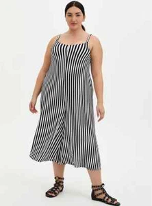 Torrid superweicher schwarz & weiß gestreifter CULOTTE JUMPSUIT Gr. 1x 2x 3x neu mit Etikett - Bild 1 von 4
