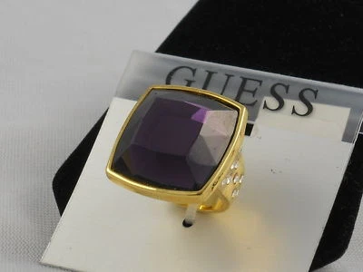 Anillo Guess dorado cuadrado facetado púrpura estrás 7 Foto 1 de 2