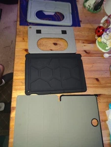 Pixel Tablet And Samsung Tablet Cases Set Of 4 - Picture 1 of 6