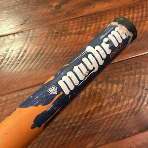 Worth Mayhem May98 Composite Slow Pitch Softballschläger 34 Zoll/28 Unzen 2-1/4" Durchmesser - Bild 1 von 16