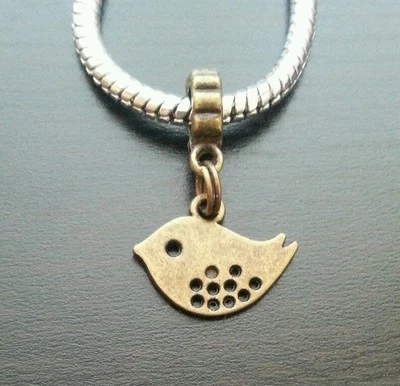 Bebé Pájaro Animal Cuentas Colgantes para Pulsera Estilo Europeo Dije Tono Bronce Foto 1 de 3
