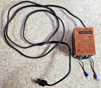 Paquete de energía de carreras Atlas HO de colección.  Modelo 1260 18V DC. Probado Foto 1 de 4