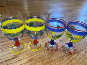 SET OF 4 HAND-PAINTED FRUIT MOTIF GOBLETS MADE IN ITALY VERY NICE - Picture 1 of 9