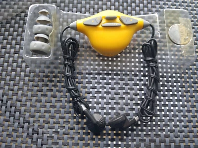 FM-MARINA MINI-RADIO 88-108MHz nur 57x40x17mm inkl. Ohrhörer tolles Geschenk  K6 - Bild 1 von 4