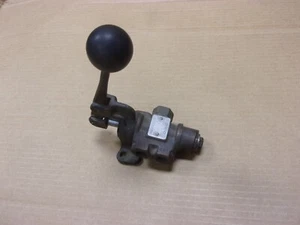 Manual Air Cylinder Control Valve Brass 10-26-20 Lever Hand Brass Pneumatic 1/4" - Picture 1 of 9