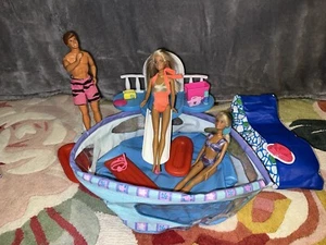 Vintage 1998 Barbie Doll Cascading Water Pool & Fountain W/ Dolls And Extras! - Picture 1 of 10