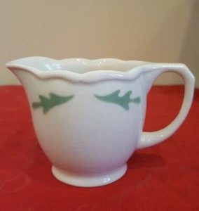 Vintage Mayer China Off White with Green Design Creamer Syrup - Picture 1 of 6