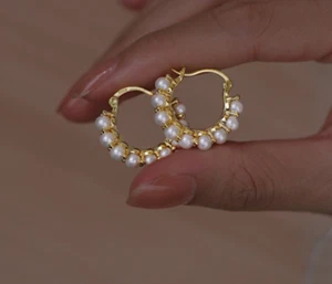 18K Gold Plated Shell Pearl Beads 21mm Huggie Hoop Earrings Women Trendy I34 - Picture 1 of 6