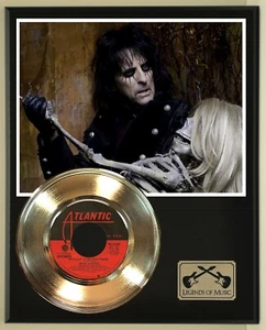 Alice Cooper 45 Gold Plated Record Display on an Open Air Wood Plaque. 03 - Picture 1 of 4