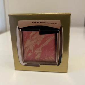 Hourglass Ambient Lighting Rouge Luminous Flush Luxus Glow Powder Neu - Bild 1 von 4