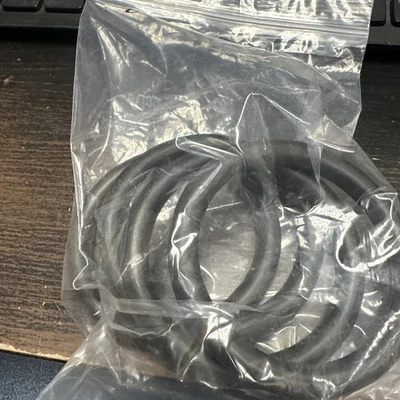 Genuino Nuevo Volvo Subchasis Junta Tórica S80 1999-2000 8638585 OEM 4 piezas Lote Foto 1 de 4