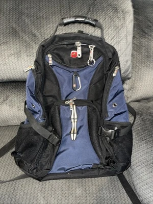 SWISSGEAR 1900 Scansmart Laptop Backpack Outdoor Travel School  Blue & Black - Image 1 of 3