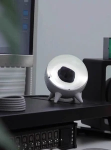 Ferrofluid Music Rhythm Lamp Magnetic Fluid Pickup Desktop Speakers - Picture 1 of 6