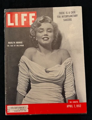 Life Magazine Marilyn Monroe April 7, 1952 *extra page - Image 1 of 3