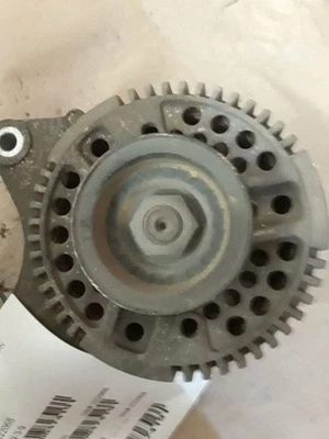 Alternador 110-130 Amp compatível com 97-04 Ford E150 Van 474191 - Imagem 1 de 4