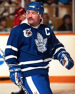 Foto de hockey Wendel Clark Mid-Game Action Toronto Maple Leafs 8x10 NHL - Imagen 1 de 1