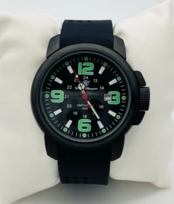 Reloj militar Smith & Wesson Amphibian Commando SWW-1100 sin usar Foto 1 de 4