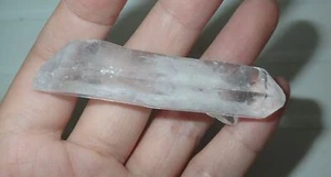 Double Terminated Afghanistan Quartz Crystal Point 26.7 gram 72x17x14 mm - Picture 1 of 5