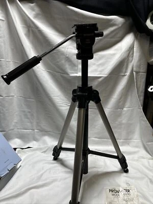 Vintage ProMaster 5800 Deluxe Camcorder Tripod With Fluid Panhead. Nice! - Image 1 of 4