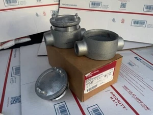 New Cooper Crouse Hinds GUAC 26 3/4" Conduit Outlet Box GUAC26 - Picture 1 of 4