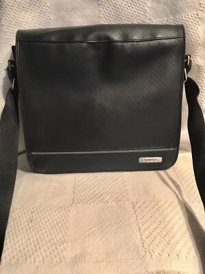 Bose Portable Travel Bag Carrying Case  Shoulder Strap For Sound Dock 13”x11”x4” - Image 1 of 4