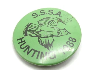1988 SSSA Hunting Pin Button Vintage Collectible - Picture 1 of 5