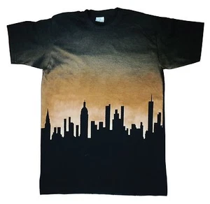 T-SHIRT MAGLIETTA UNISEX SKYLINE Fashion style hipster skate moda tinta a mano - Foto 1 di 1