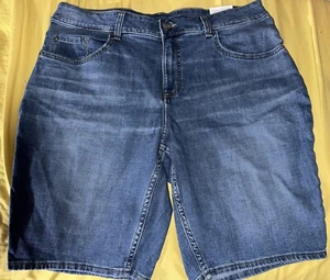 Women’s Lee Bermuda Short Midrise  - Picture 1 of 3