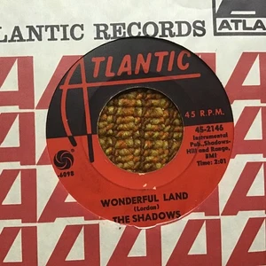 45 RPM Shadows ATLANTIC 2146 Wonderful Land / Stars Fell VG - Picture 1 of 2