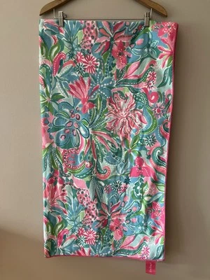 Lilly Pulitzer Beach Lounge Towel Pink Blue "Golden Hour" Microfiber 40"x72" - Image 1 of 4