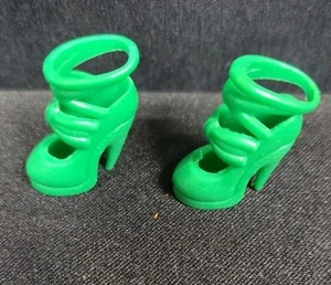 Barbie Doll Fashionistas Fashion Fever Green High Heel Strappy Bow Pump Shoes - Imagen 1 de 3