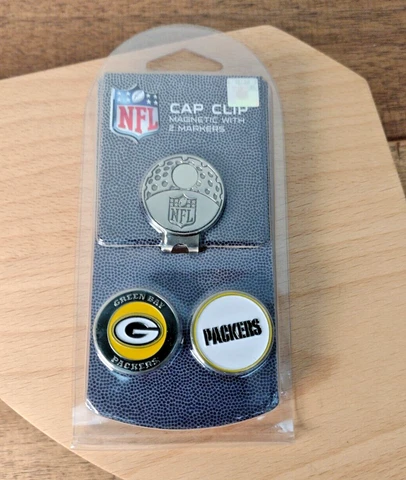 Green Bay Packers Golf Cap Clip with 2 Magnetic Ball Markers - NFL Team Golf Cover