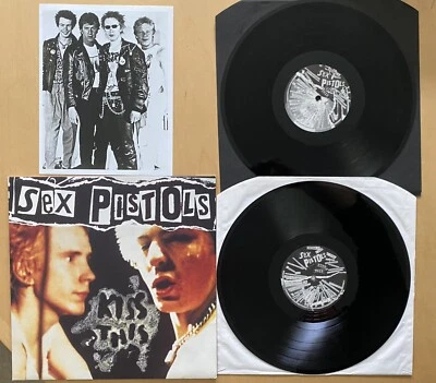 SEX PISTOLS KISS THIS 1992 UK IMPORT 2 LP WITH PHOTO JOHNNY ROTTEN PUNK ROCK NM - Image 1 of 3