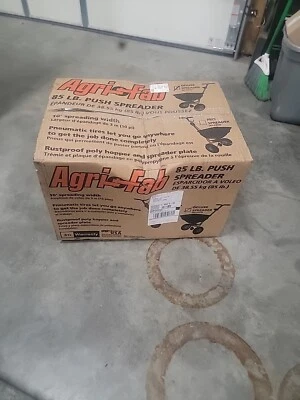Agri-Fab 45-0531 85 Lb. Esparcidor de empuje de capacidad Foto 1 de 3