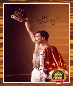 Freddie Mercury - Autographed Signed 8 x10 Photo (Queen) Reprint - Picture 1 of 4