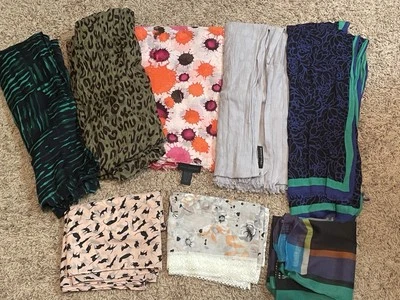 Lot of 8 Scarves Various Sizes Steve Madden Banana republic Gray Floral animal - Image 1 of 4