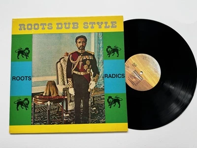ROOTS RADICS: ROOTS DUB STYLE - RARE 1982 NM REGGAE LP - SCORPIO DK 1011 - GEM! Foto 1 de 2
