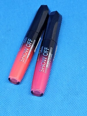 Laca labial Rimmel London Show Off 303 APOCALIPTIC/ESTELAR 0,18 oz (LOTE DE 2) Foto 1 de 4