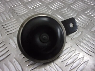 Triumph Street Cup 2018 bocina 2017 > 2020 WB Foto 1 de 2