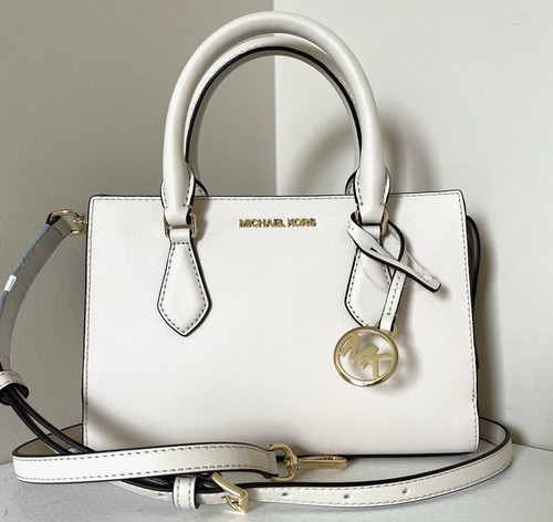 Nuova borsa Michael Kors Sheila piccola vegan pelle crema chiara con sacchetto antipolvere