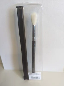 ZOEVA #134 Luxe Powder Fusion Brush • BRAND NEW - Picture 1 of 3