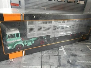 MERCEDES BENZ LPS 1632 grün Viehtransporter 1970 Truck LKW Camion IXO 1:43 - Bild 1 von 4