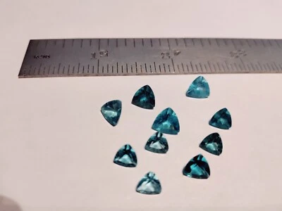 Paquete de corte trillón de apatita natural, 8,9 quilates, 6x6 a 7x7 mm, 10 piezas (P11) Foto 1 de 2