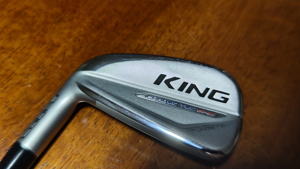 Hierro forjado Cobra Tec para zurdos una longitud 37" 4 con N.S. Pro Modus Tour 105 Foto 1 de 4