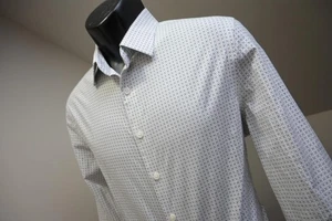 Express Extra Slim Fit Dress Shirt Dotted White Long Sleeve Mens Sz Medium - Picture 1 of 9