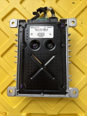 AMPLIFICADOR DE RADIO DE SONIDO BOSE 2009-2013 MAZDA 3 MAZDA3 OEM BBM2 66 A20  Foto 1 de 4