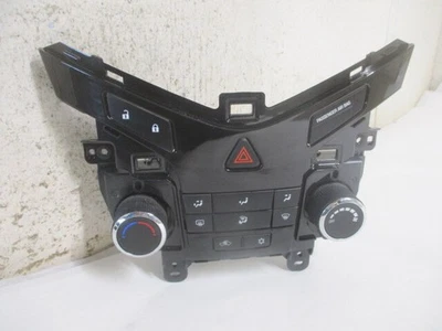 Chevrolet Cruze Orlando Manual Climatizador AC Calentador Control de Temperatura OEM LKQ Foto 1 de 4