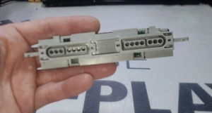 Nintendo Super Famicom *Puerto del controlador VACÍO/DESNUDO OEM repuesto SOLO-Bueno - Imagen 1 de 11